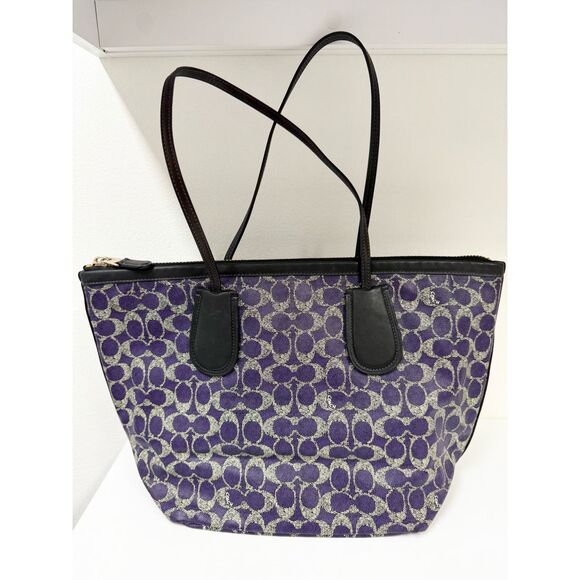 Coach Signature Coated Canvas Taxi Zip Top Tote Style 33504 Violet Purple - Picture 1 of 14